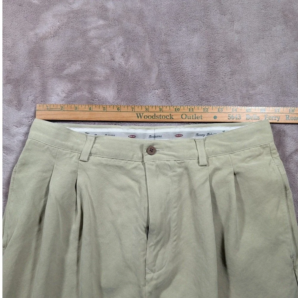 Tommy Bahama Pleated Trousers Mens 34 x UFN Khaki 100% Silk Straight Leg Pants